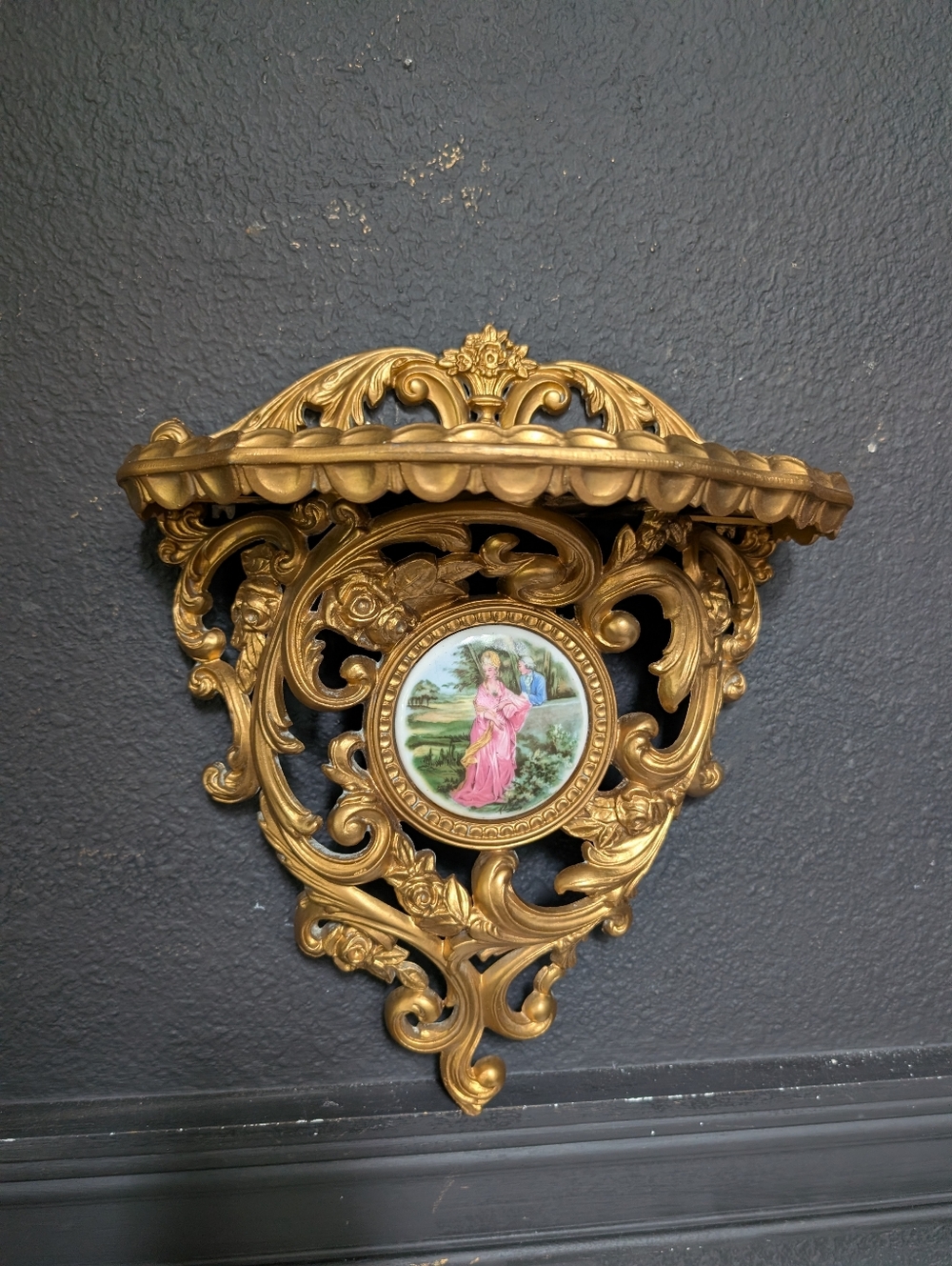 Rare* Vintage gold ornate rococo style "Cameo creations" wall sconce/shelf decor